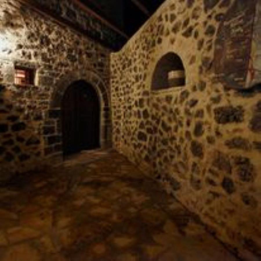 Yono'S Traditional House Ano Ravenia Exterior photo